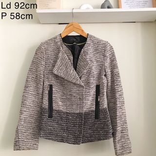 (Kategori: ) berada di . Dikirim oleh rikomawardi (ID iklan 1386216174, Gambar 1). Deskripsi: .