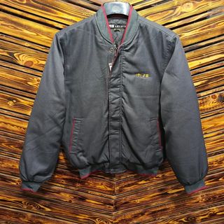 (Kategori: ) berada di . Dikirim oleh rf_thrift (ID iklan 1386290085, Gambar 1). Deskripsi: .