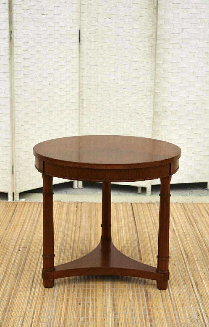 JAPAN SURPLUS FURNITURE ROUND COFFEE TABLE / SIDE TABLE (Category: Tables & Sets) located in Bustos. Submitted by mherzkie05 (Listing ID 1386272822, Image 1). Description: JAPAN SURPLUS FURNITURE ROUND COFFEE TABLE / SIDE TABLE SIZE 22.20D x 20.5H in inches (AS-IS ITEM) IN GOOD CONDITION.