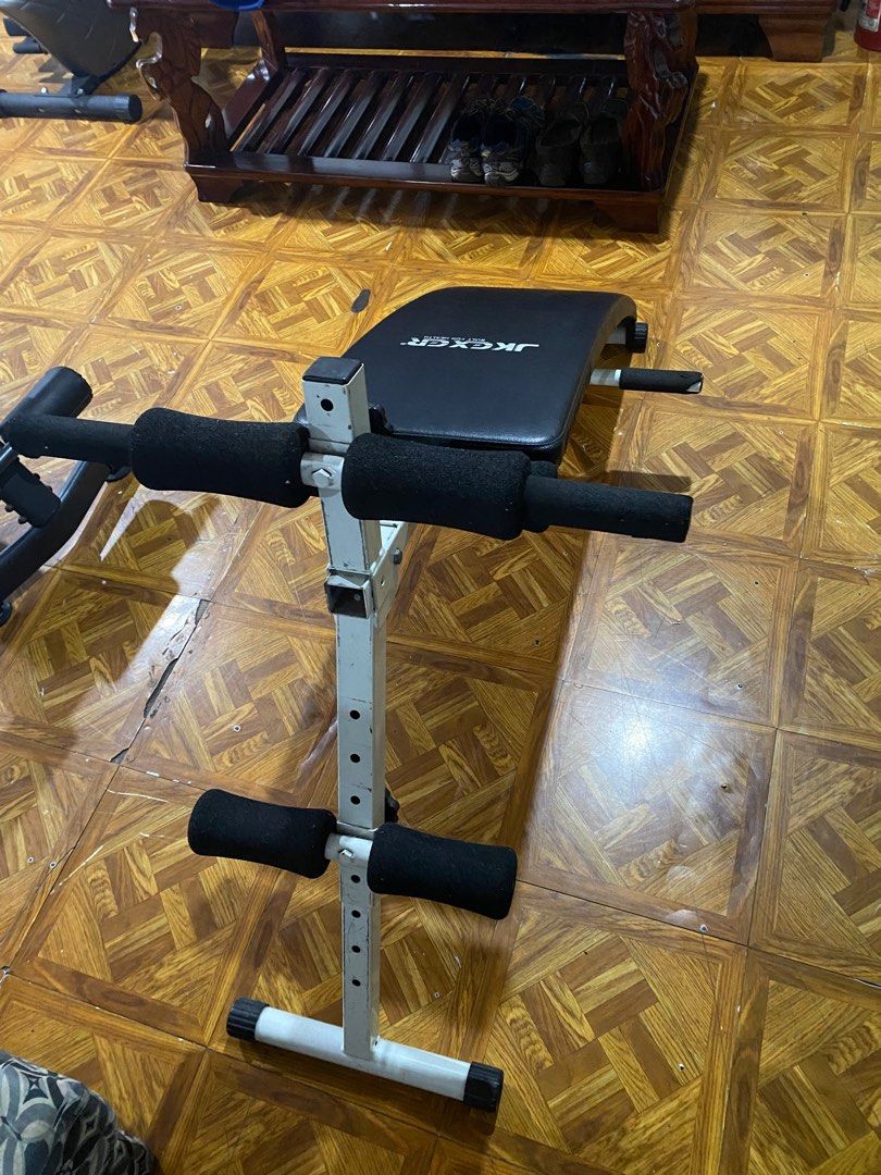 JK EXER Curve sit up Bench 383CLY (Category: Toning & Stretching Accessories) located in Makati City. Submitted by keleka (Listing ID 1386281377, Image 3). Description: *Brand: JK EXER * Height adjustable *Foldable *Good for abdominal and lower back muscles exercise more effectively, leading to better core strength development..