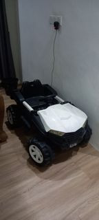 (Category: ) located in . Submitted by farhanhamdirazali (Listing ID 1386358670, Image 1). Description: .