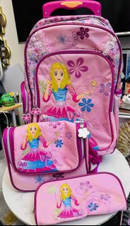 (Category: ) located in . Submitted by kidssection_2891 (Listing ID 1386371648, Image 1). Description: .