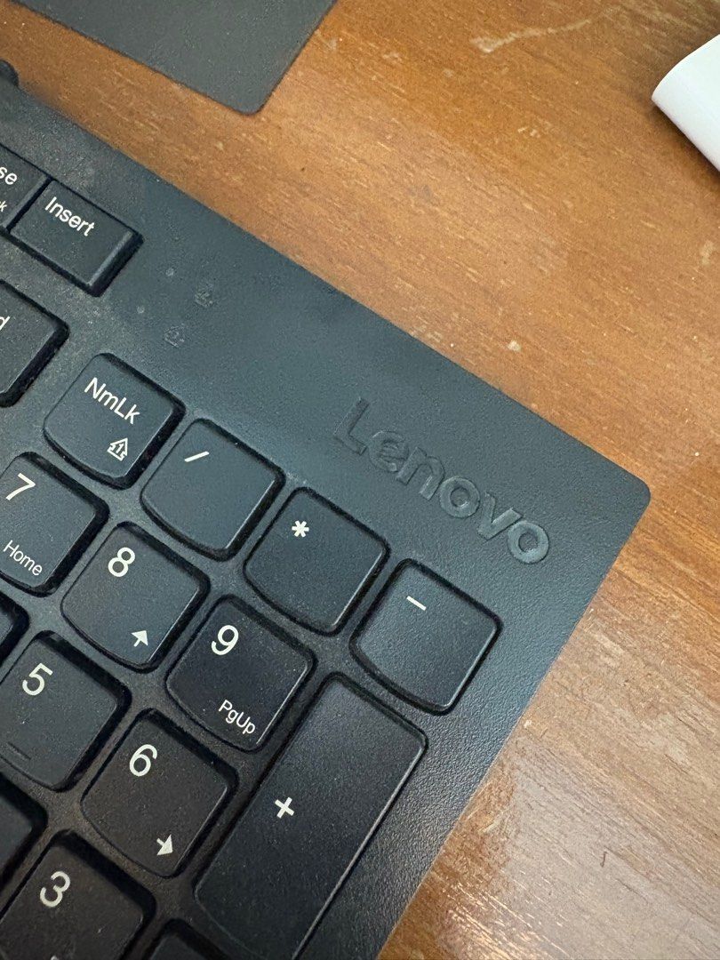 Lenovo Keyboard (Category: Computer Keyboard) located in Mandaluyong City. Submitted by dobypreloved (Listing ID 1386338206, Image 2). Description: .