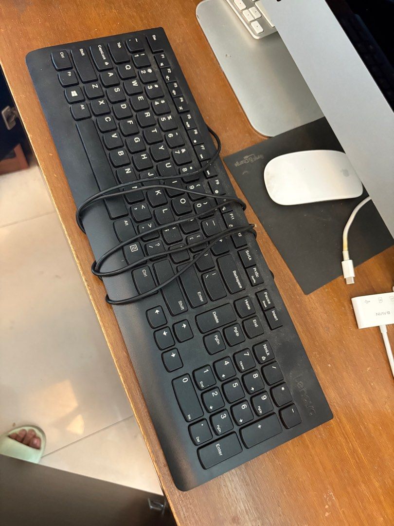 Lenovo Keyboard (Category: Computer Keyboard) located in Mandaluyong City. Submitted by dobypreloved (Listing ID 1386338206, Image 3). Description: .