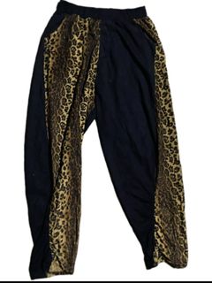 (Category: ) located in . Submitted by cheezy.thrift (Listing ID 1386376555, Image 1). Description: .