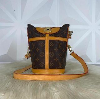 (Kategori: ) berada di . Dikirim oleh bagsie.vintage (ID iklan 1386254400, Gambar 1). Deskripsi: .