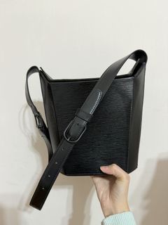 由 abblink (刊登 ID 1386365737，圖片 1) 提交，位於 的 (類別：)，說明：。
