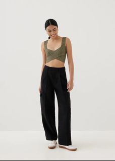 (Category: ) located in . Submitted by _petitewardrobe (Listing ID 1386331215, Image 1). Description: .