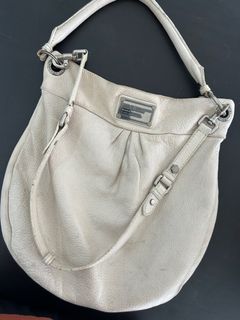 (Category: ) located in . Submitted by Preloved23 (Listing ID 1386312241, Image 1). Description: .