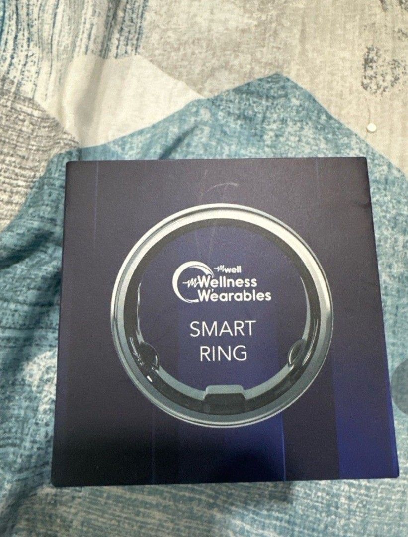 mWellness Wearables Smart Ring (Category: Health Monitors & Weighing Scales) located in Caloocan City. Submitted by jesuismaye (Listing ID 1386217454, Image 2). Description: Size 9 Has few small scratches from usage, hairline crack on the inside of ring. All barely noticeable and does not affect functionality. Slightly negotiable.