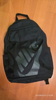 （分類：）位於 。 由 iamarunner 提交（商品編號 1386389572，圖片 1）。簡介： 。