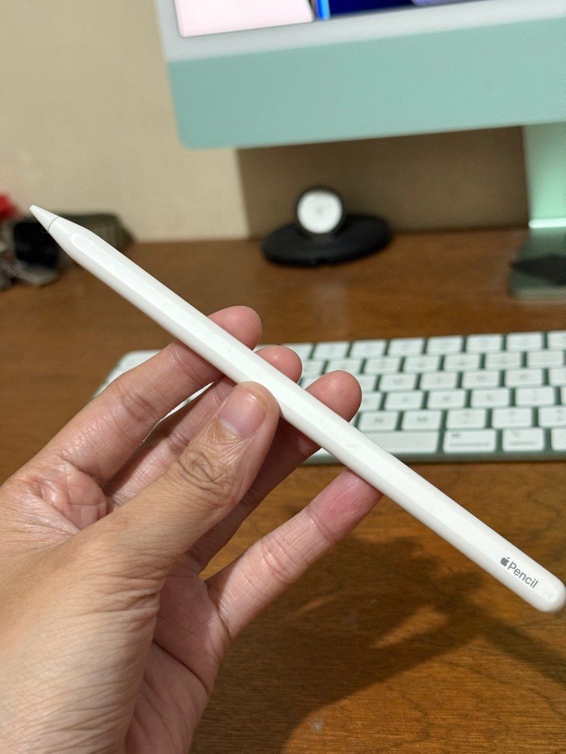 Original Apple Pencil 2 / 2nd generation FIXED PRICE (Category: Other Mobile & Gadget Accessories) located in Manila. Submitted by razelysonn (Listing ID 1386318952, Image 3). Description: Fixed price :) 100% working Double tap and other features is working too. Location: Binondo Manila feel free to pickup to check/test.