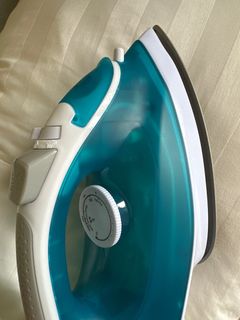 (Category: ) located in . Submitted by shop.clothes (Listing ID 1386286275, Image 1). Description: .