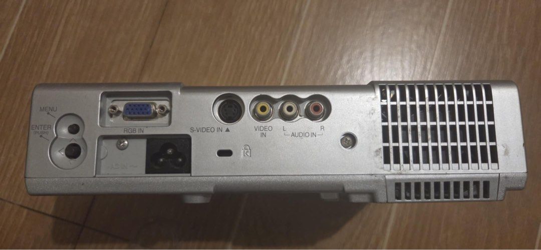Panasonic Projector (Category: Projectors) located in Manila. Submitted by leighhruhy (Listing ID 1386350821, Image 3). Description: Model: PT-LM1E-C Brand: Panasonic Inclusions: 1 Bag 1 Projector 1 VGA cable 1 Power cable 1 Remote 1 Manual Remote Battery Type: CR2025.