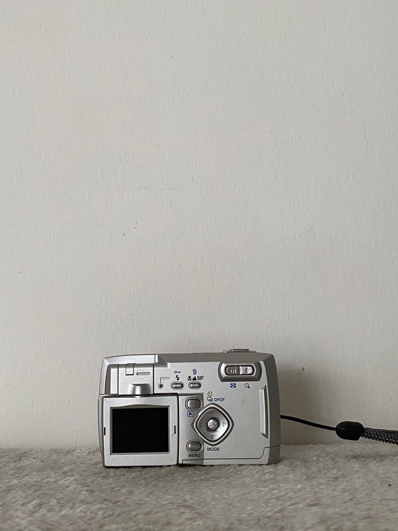 Pentax Optio 33L (Category: Cameras) located in Bukit Mertajam. Submitted by 23.cameras_ (Listing ID 1386211708, Image 2). Description: Fully works.