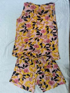 (Category: ) located in . Submitted by secondhandstore.ph (Listing ID 1386334192, Image 1). Description: .