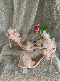 (Category: ) located in . Submitted by vnc.fashion.shop (Listing ID 1386397878, Image 1). Description: .