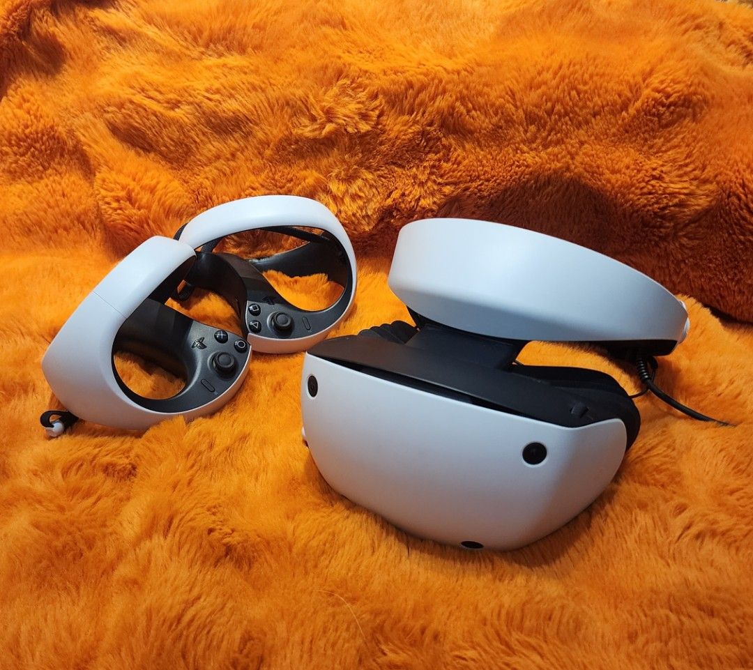 PSVR2 (Category: Virtual Reality) located in Semenyih. Submitted by rekacraft (Listing ID 1386367267, Image 3). Description: .