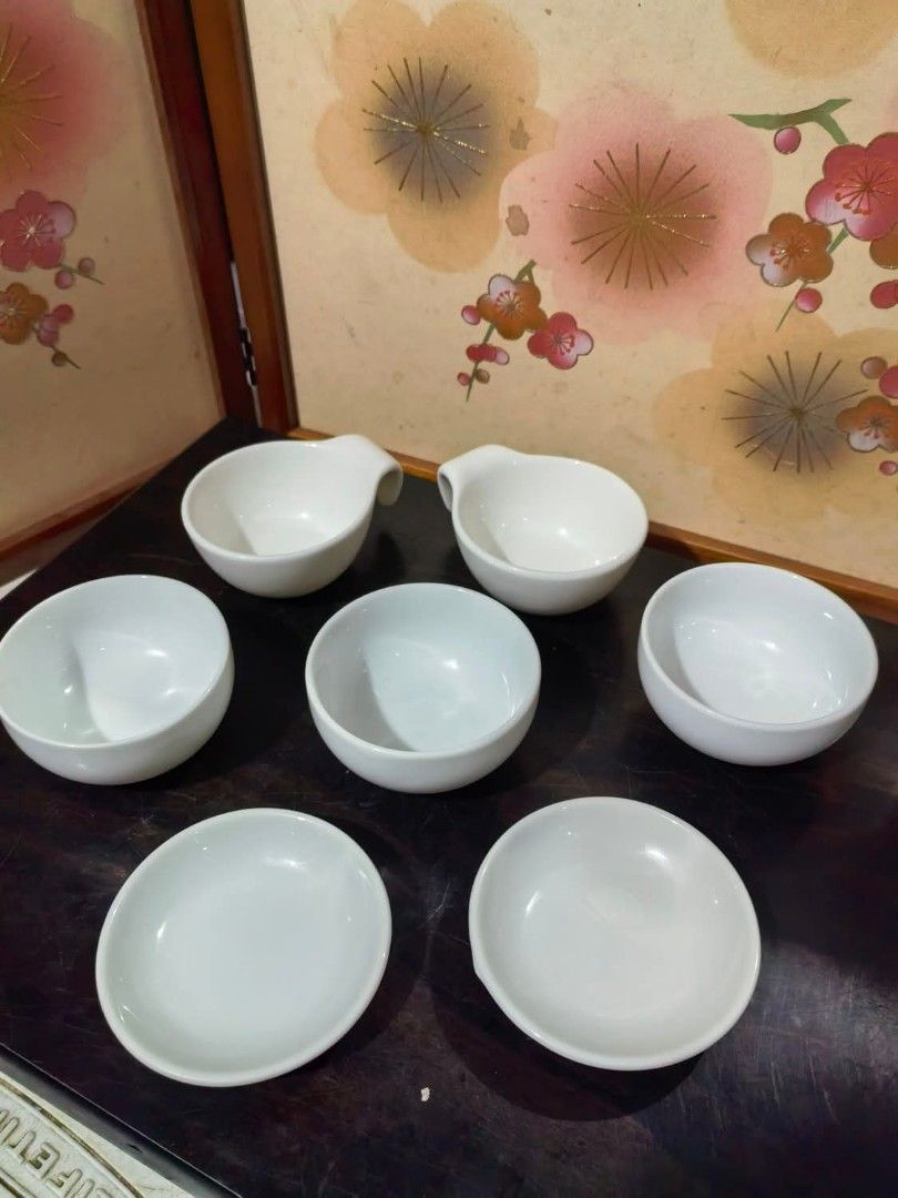 Ramekins Take All (Category: Other Kitchenware & Tableware) located in Cebu City. Submitted by dudes_villanueva (Listing ID 1386353313, Image 1). Description: Ramekins Material: Ceramic 7 Pcs. Total.