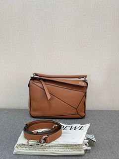 (Kategori: ) berada di . Dikirim oleh brandedboutiquez (ID iklan 1386235453, Gambar 1). Deskripsi: .