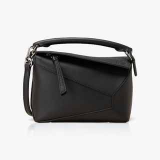 (Kategori: ) berada di . Dikirim oleh brandedboutiquez (ID iklan 1386232402, Gambar 1). Deskripsi: .