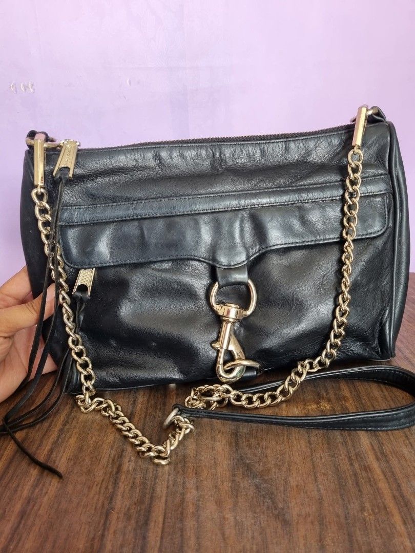 Rebecca Minkoff sling bag (Category: Luxury Bags & Wallets) located in Cabanatuan. Submitted by ak_magtanao (Listing ID 1386257334, Image 1). Description: very good condition. no flaws and no issues, all original and authentic leather.