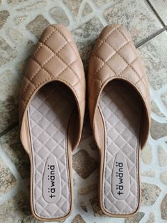 (Kategori: ) berada di . Dikirim oleh qiana_191119 (ID iklan 1386263706, Gambar 1). Deskripsi: .