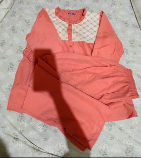 (Kategori: ) berada di . Dikirim oleh lonzyaprelove (ID iklan 1386396878, Gambar 1). Deskripsi: .