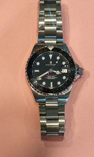 (Category: ) located in . Submitted by p.selectionwatches (Listing ID 1386273396, Image 1). Description: .