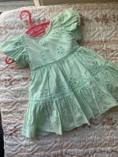 (Category: ) located in . Submitted by kylewardrobe (Listing ID 1386221816, Image 1). Description: .