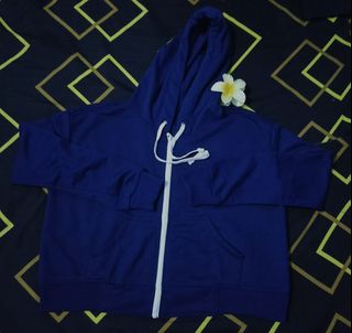 (Kategori: ) berada di . Dikirim oleh hello._.preloved (ID iklan 1386239299, Gambar 1). Deskripsi: .