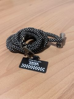 由 younggogg (刊登 ID 1386357318，圖片 1) 提交，位於 的 (類別：)，說明：。
