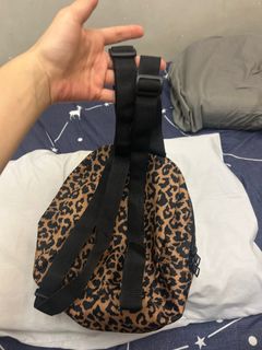 （分類：）位於 。 由 sohappysss 提交（商品編號 1386236201，圖片 1）。簡介： 。