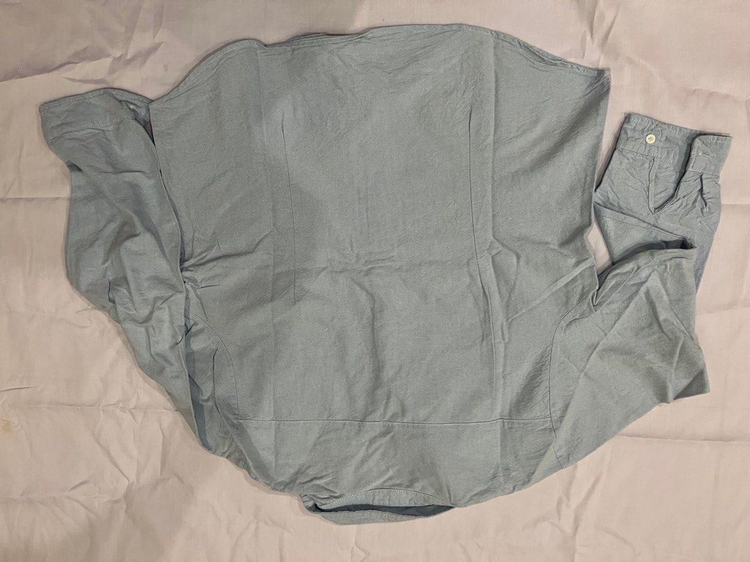 Work shirt (Category: Shirts) located in Shah Alam. Submitted by del0711 (Listing ID 1386230708, Image 3). Description: Reason for selling : Wardrobe clearance Material : Cotton Item is nicely kept. Condition is good. Length : 61 cm Width : 55 cm .