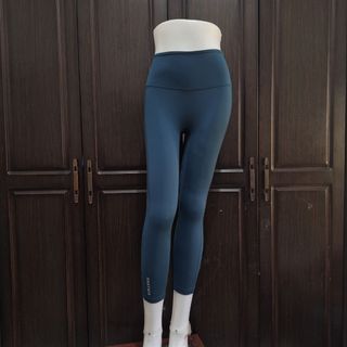 (Kategori: ) berada di . Dikirim oleh lidyasesillia (ID iklan 1386249674, Gambar 1). Deskripsi: .