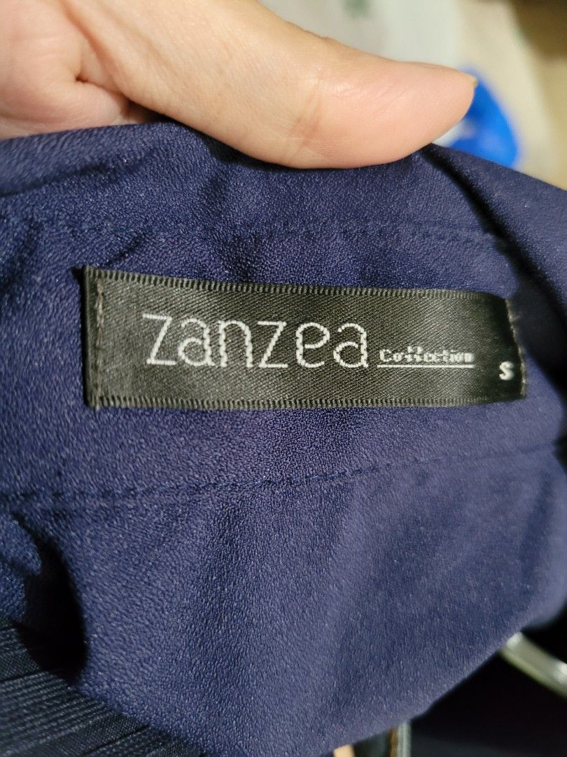 Zanzea collection blazer (Category: Coats, Jackets and Outerwear) located in Dumaguete. Submitted by GreatFindsForLess_by_Krissy (Listing ID 1386264301, Image 2). Description: Unused Zanzea collection blazer Small on tag, fits M to L.