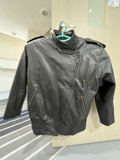 由 greenisland88 (刊登 ID 1386514956，圖片 1) 提交，位於 的 (類別：)，說明：。
