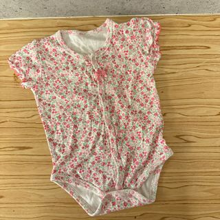 由 lilillllll00176 (刊登 ID 1386572143，圖片 1) 提交，位於 的 (類別：)，說明：。