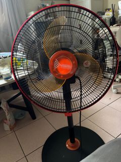 由 yabia (刊登 ID 1386416322，圖片 1) 提交，位於 的 (類別：)，說明：。