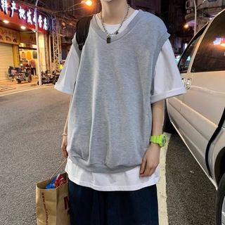 由 krisxuan_shop (刊登 ID 1386545319，圖片 1) 提交，位於 的 (類別：)，說明：。