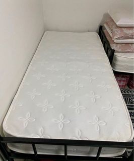 （分類：）位於 。 由 syedxvll 提交（商品編號 1386533574，圖片 1）。簡介： 。