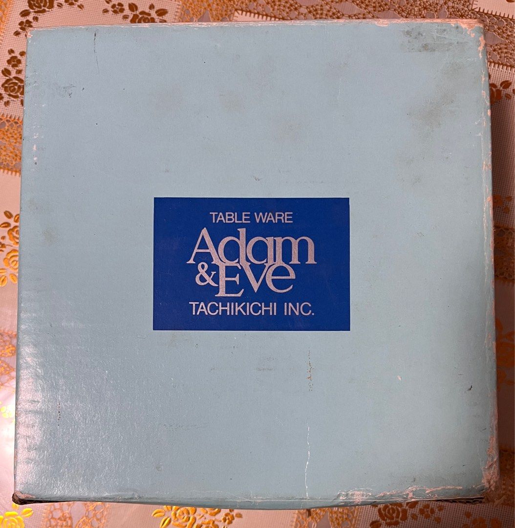 Adam & Eve Tachikichi Plates - 5 pcs. (Category: Dinnerware & Cutlery) located in Malabon City. Submitted by twinklevir (Listing ID 1386422335, Image 3). Description: 5 pcs. adam & Eve Tachikichi Plates With Box Brand new Size - 7 1/2 inches The plate in the image features a white base with a prominent dark blue band and a thin gold rim.