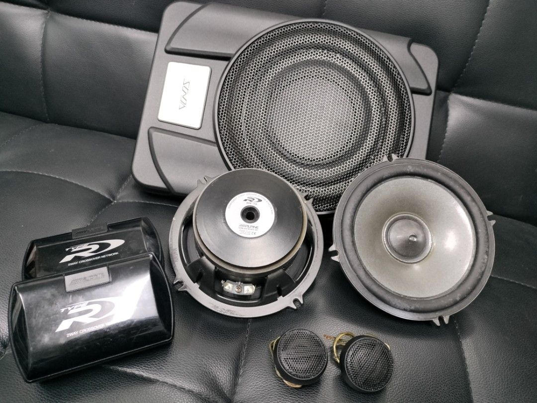 Alpine SPR-17s Component speakers and 8 inch Active Sub, Car ...