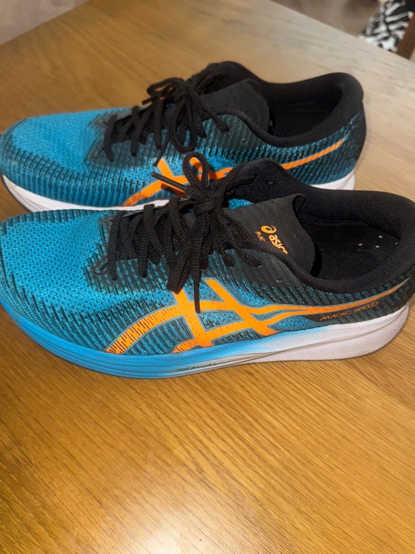 Asics magic speed 2 (Category: Sneakers) located in Singapore. Submitted by superhuman123 (Listing ID 1386421986, Image 1). Description: Less than 100km of mileage. My rotation shoes for long easy runs. No box. Just the shoes..