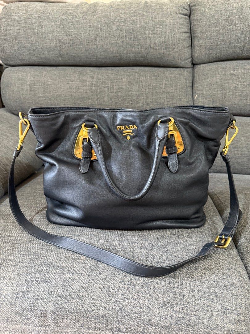 Authentic Prada Leather 2 Way Bag (Category: Luxury Bags & Wallets) located in Cavite. Submitted by kicaybrands (Listing ID 1386440352, Image 2). Description: .