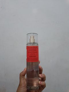 (Kategori: ) berada di . Dikirim oleh preloved.byicun (ID iklan 1386572834, Gambar 1). Deskripsi: .