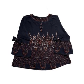 (Kategori: ) berada di . Dikirim oleh preloved.bydelza (ID iklan 1386478744, Gambar 1). Deskripsi: .
