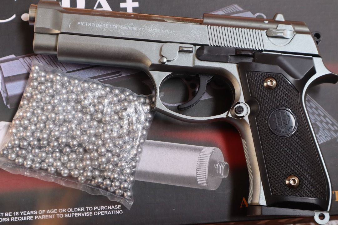 Beretta Spring Airsoft / Pellet Gun Semi Metal (Silver Edition ...