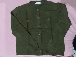 (Kategori: ) berada di . Dikirim oleh prelovedbynauliere (ID iklan 1386557952, Gambar 1). Deskripsi: .