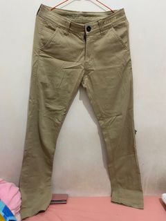 (Kategori: ) berada di . Dikirim oleh ternakkodokkk (ID iklan 1386424345, Gambar 1). Deskripsi: .